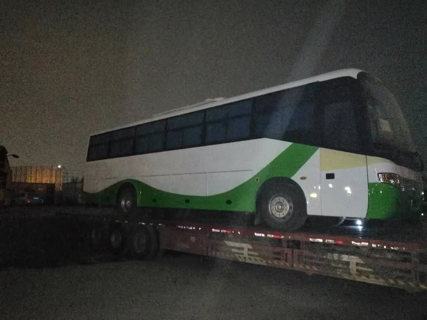 Used Yutong Buses Steel Chassis Front Engine Bus 53 Seats Used Tour Bus Coach Bus For Congo