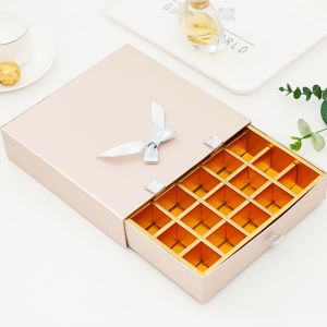 Modern Personalised Truffle Chocolate Gift Box Paperboard Sliding Drawer CMYK