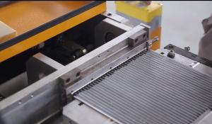 China Aluminum Radiator Core Assembly Machine for Excavator Truck Auto Water Tanks factory