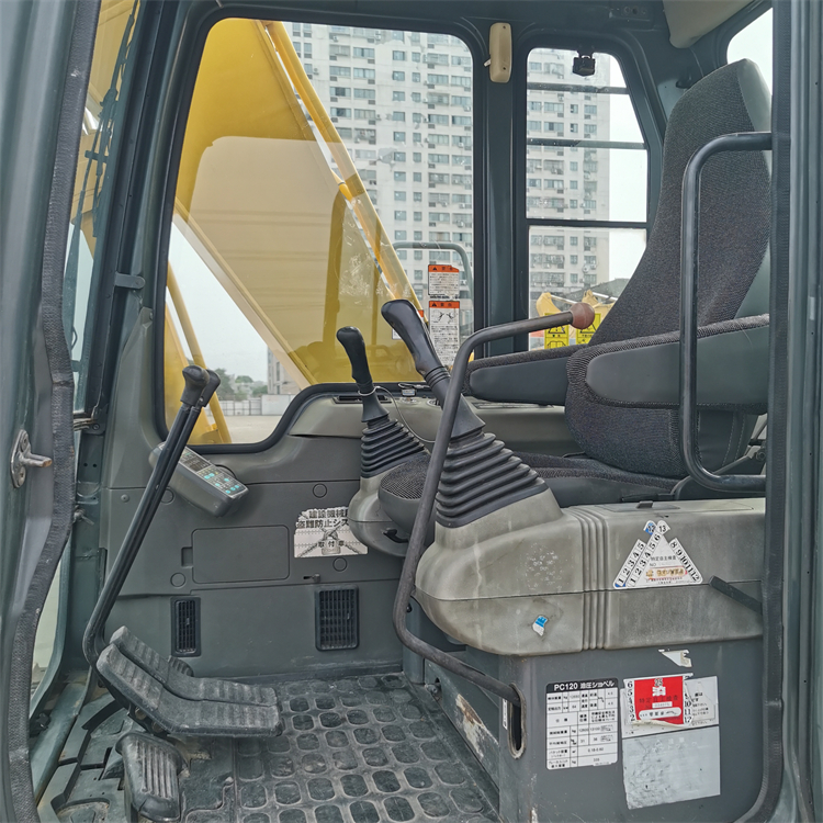 64KW Power Komatsu PC120 6 Excavator With Cummins Engine