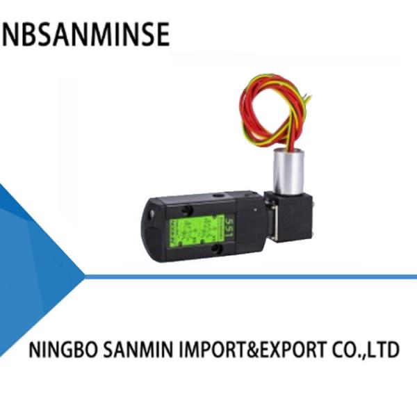 Small Spool Plate Pneumatic Solenoid Valve Single Electric Control CT4 NBR PUR