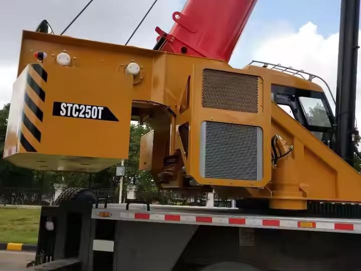Top Brand XCMG ZOOMLION 25 Ton 50 Ton 55 Ton 100 Ton Hydraulic Mobile Truck Crane In Stock