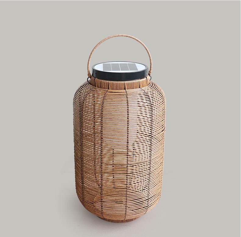 Decorative Rattan Woven Solar Lights , Outdoor Rattan Lamp For Villa Atmosphere