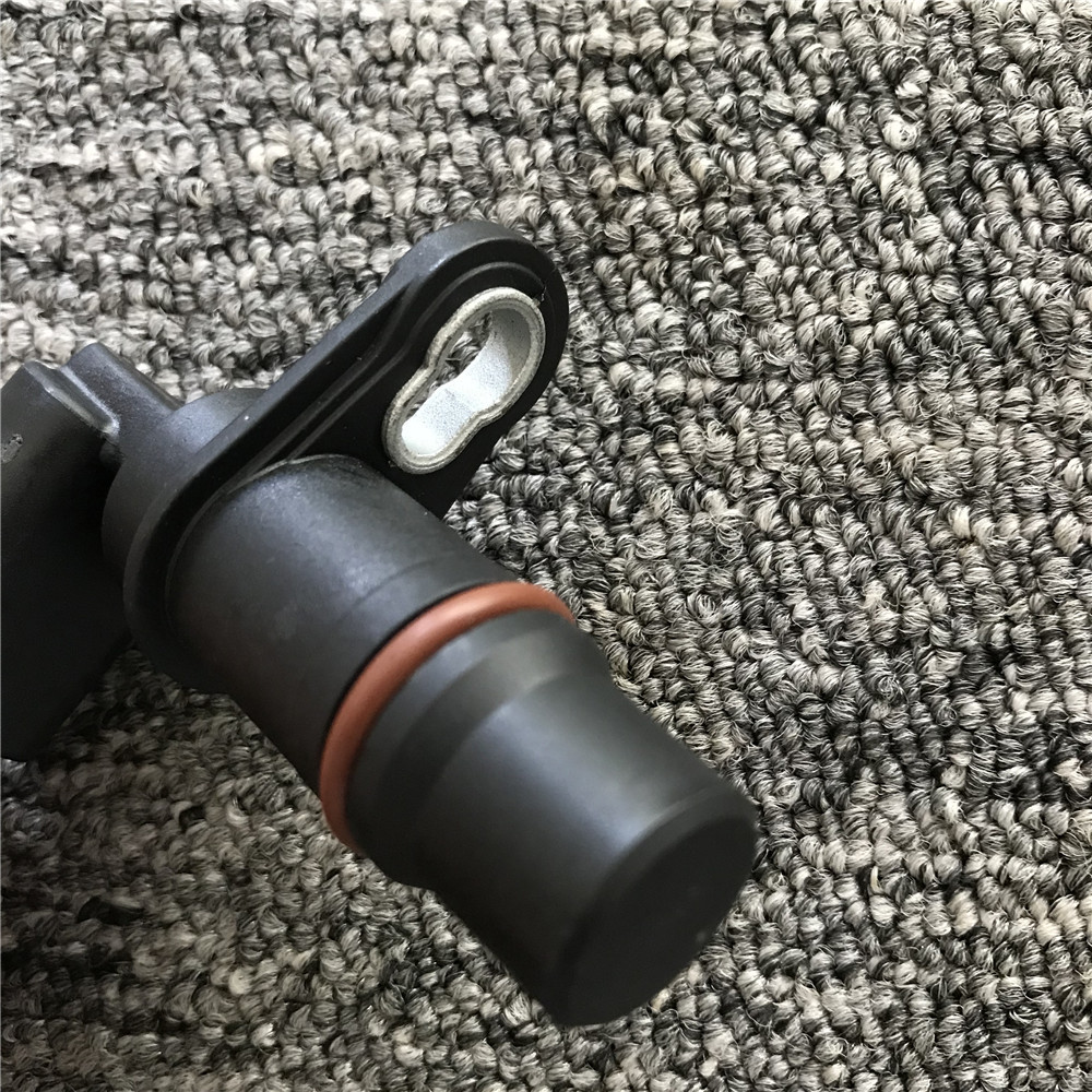 2872277 Camshaft Crankshaft Sensor 4921684 For Komatsu PC200-8/7B/PC 210 220 240/360-8