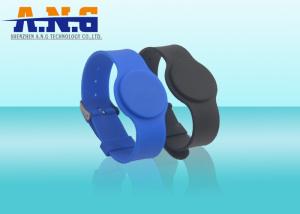 China Watch Style Silicone Rfid Enabled Wristbands 125Khz For Swimming Pool factory