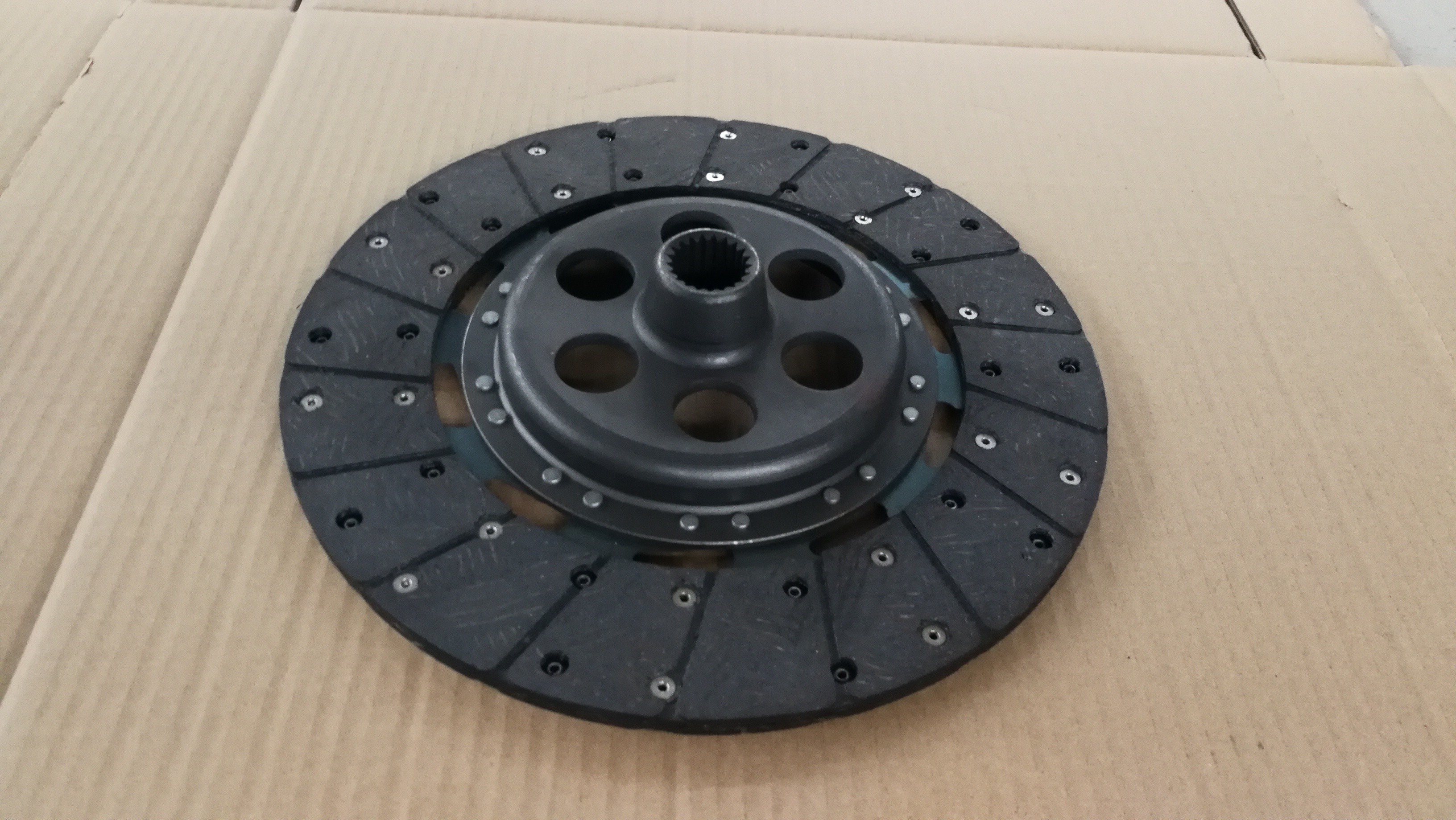 DISC AMBREIAJ Massey 1693884M91, 3610274M92, 3610274M91, 330 0038 160, 3300038160, S.19507, VPG2301, 30/221-38