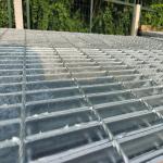 Customizable Construction Sites serrated steel bar grating Resistant Corrosion
