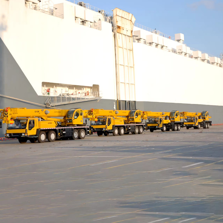 QY50KD Telescopic Boom Truck Crane 50 Ton Mobile Pick Up Crane Ready Stock