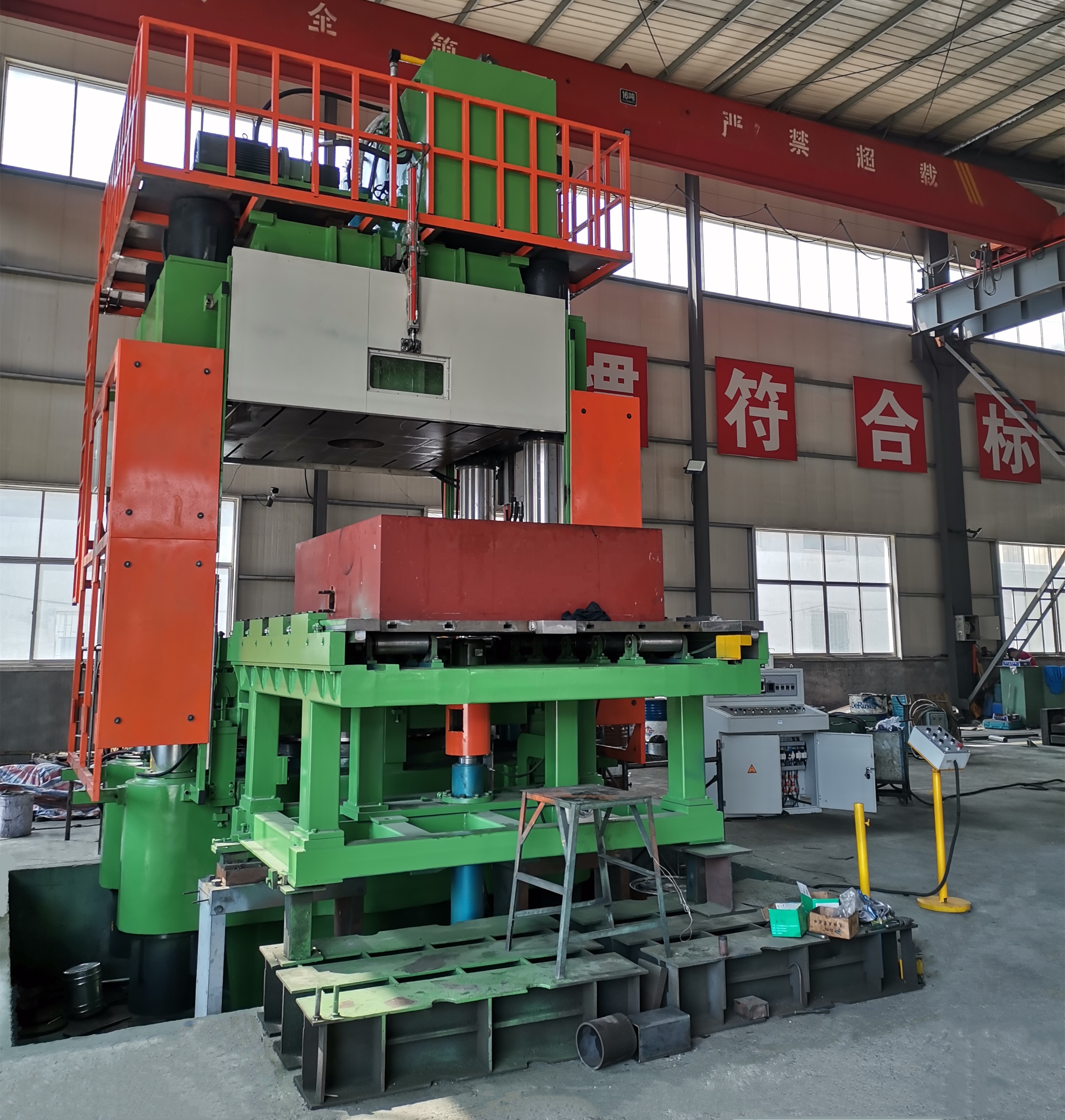 Production Rubber Conveyor Belt Making Machine Hydraulic Press with Oil Steam Heating