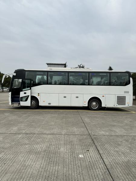 SunLong 10m RHD CNG Bus Used Coach Bus 36-43 Seats Max Speed 115km/h Displacemen