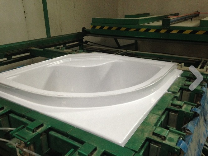 Automatic Vacuum Thermoforming Bathtub Forming Machine for Large Products Large Size
