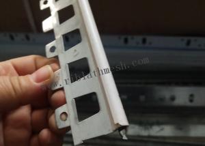 China 4.5cm Wing Perforated Galvanized Corner Bead 2-3m Length Trapezoidal factory