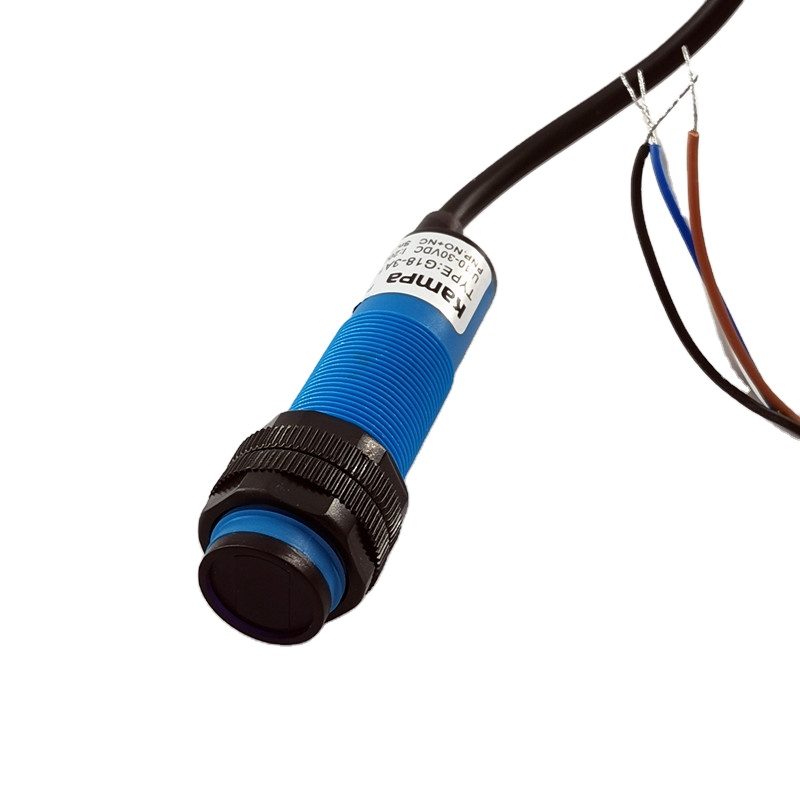 G18 4-wire DC10-30V PNP NO+NC 0-10cm Detection Distance Diffused Type Photoelectric Sensor