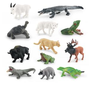 China Wildlife Animal Model Toys 12 PCS Mini Chameleon Bullfrog Tortoise Elk Buffalo Figurine Family Party Favors factory
