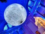 Factory Price Decoration Giant Advertising Inflatable Moon Model Large
