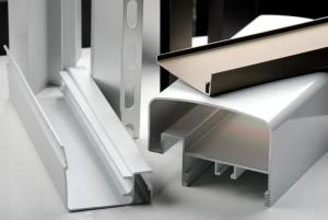 China OEM 470 DEG Aluminium Extrusion Section LCD Aluminum Extrusion Components factory