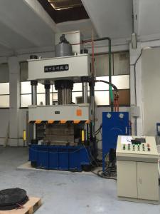 China Fully Automatic 400 Ton Hydraulic Press Machine , Four Column Hydraulic Press factory