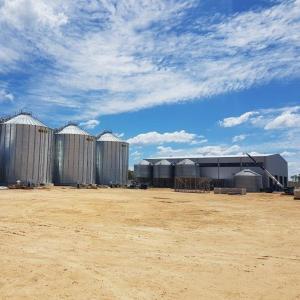 China Commercial Prefabricated Workshop Buildings Customized Steel Structure factory