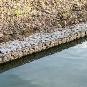China Woven Gabion Cage Wetland Restoration Eco Friendly Erosion Control Recycled Material factory