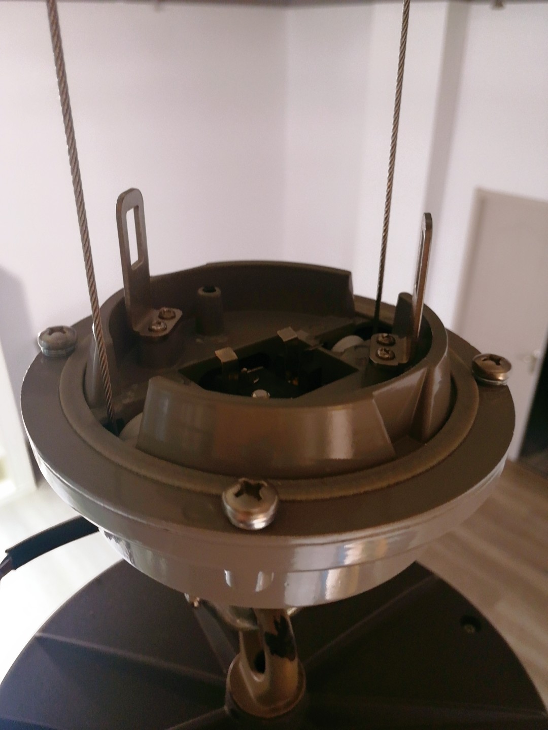35W Light Fixture Hoist Raising And Lowering System For Rail Station