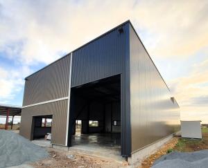 China Steel Structure Hangar Prefabricated Hot Rolled Galvanized Warehouse Building Shed factory