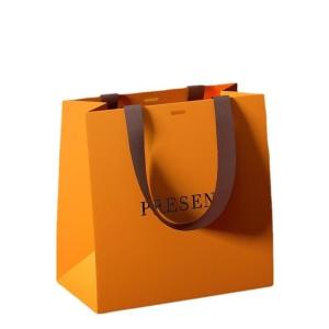 China Custom Order Acceptable Boutique Shopping Bolsa De Papel with Customized Logo Printing factory