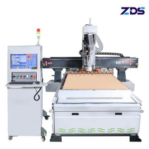 China Auto Tool Changer CNC Router Machine factory