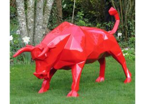 China Red Bull Animal Outdoor Fiberglass Sculpture Life Size 3D Design For Decor factory