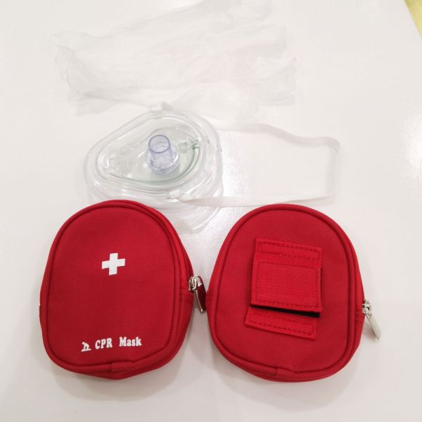 China Factory wholesale one way valve for pocket or key chain shield disposable breathing keychains cpr face mask factory