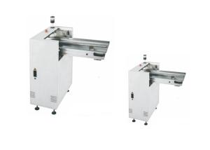 China Lifting Up Design Smt Telescopic Belt Conveyor GC-350W-N For The Middle Aisle Connection factory