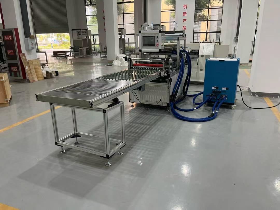 Smarttouch Automatic Glue Applicator With Intuitive Human-Machine Interface