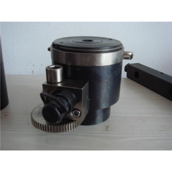 China Protecting Function Diesel Engine Parts Steel Metal Material Fast Delivery  factory