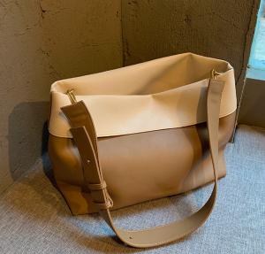 China Color Matching 35cm PU Shoulder Bag OEM Single Shoulder Crossbody Bag factory