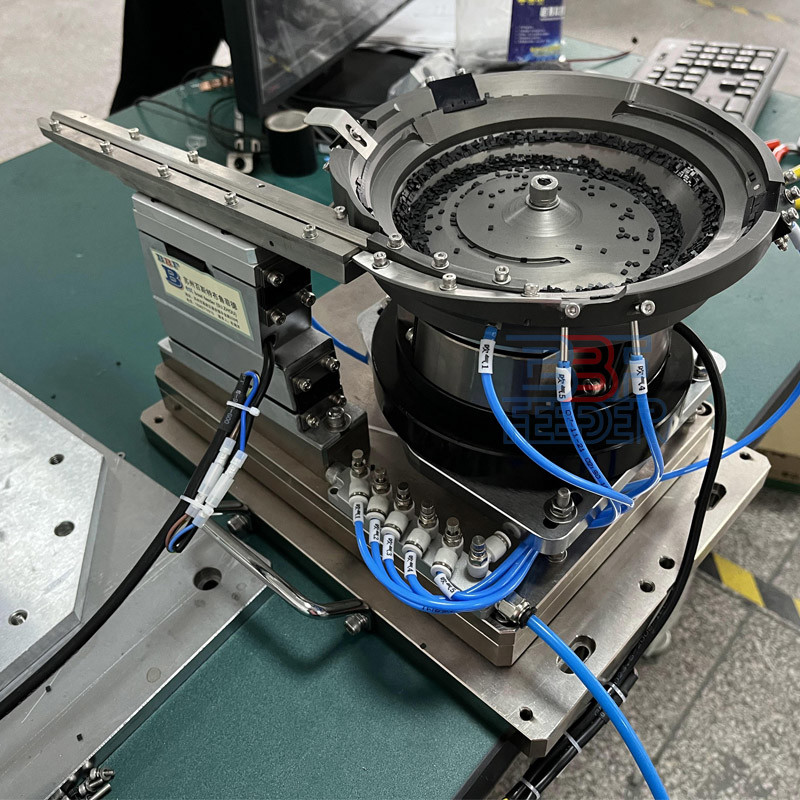 Chip Vibratory Bowl Feeder Bolt Washer Nails Automatic Vibrating Bowl Feeder
