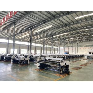China 170cm Fabric Weaving Machine 1000 RPM Textile High Speed Water Jet Loom on sale