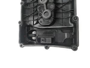 China Industrial Grade Auto Engine Parts Black Engine Head Cover 03H103429H For CC factory
