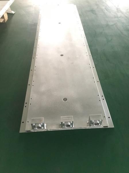 High voltage direct current cold plate for Electronic Car Battery Cooling