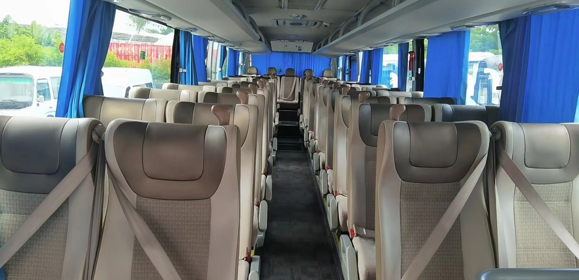 2019 Year 48 Seats Used Yutong Bus Zk6119 For Tourism Euro V Emissions