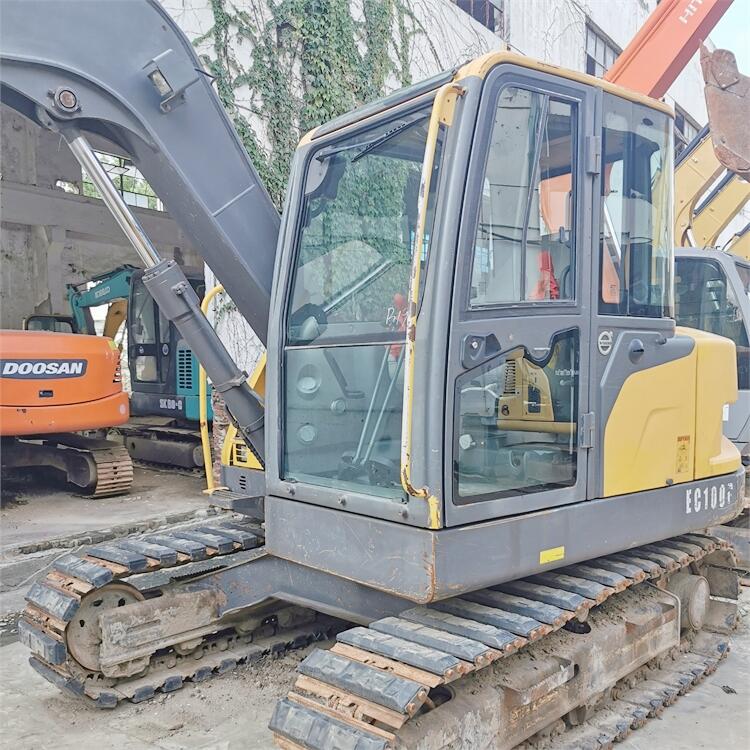 Volvo EC80D Excavator Made in Sweden 2019 2445 Working Hours 7450 KG Machine Weight