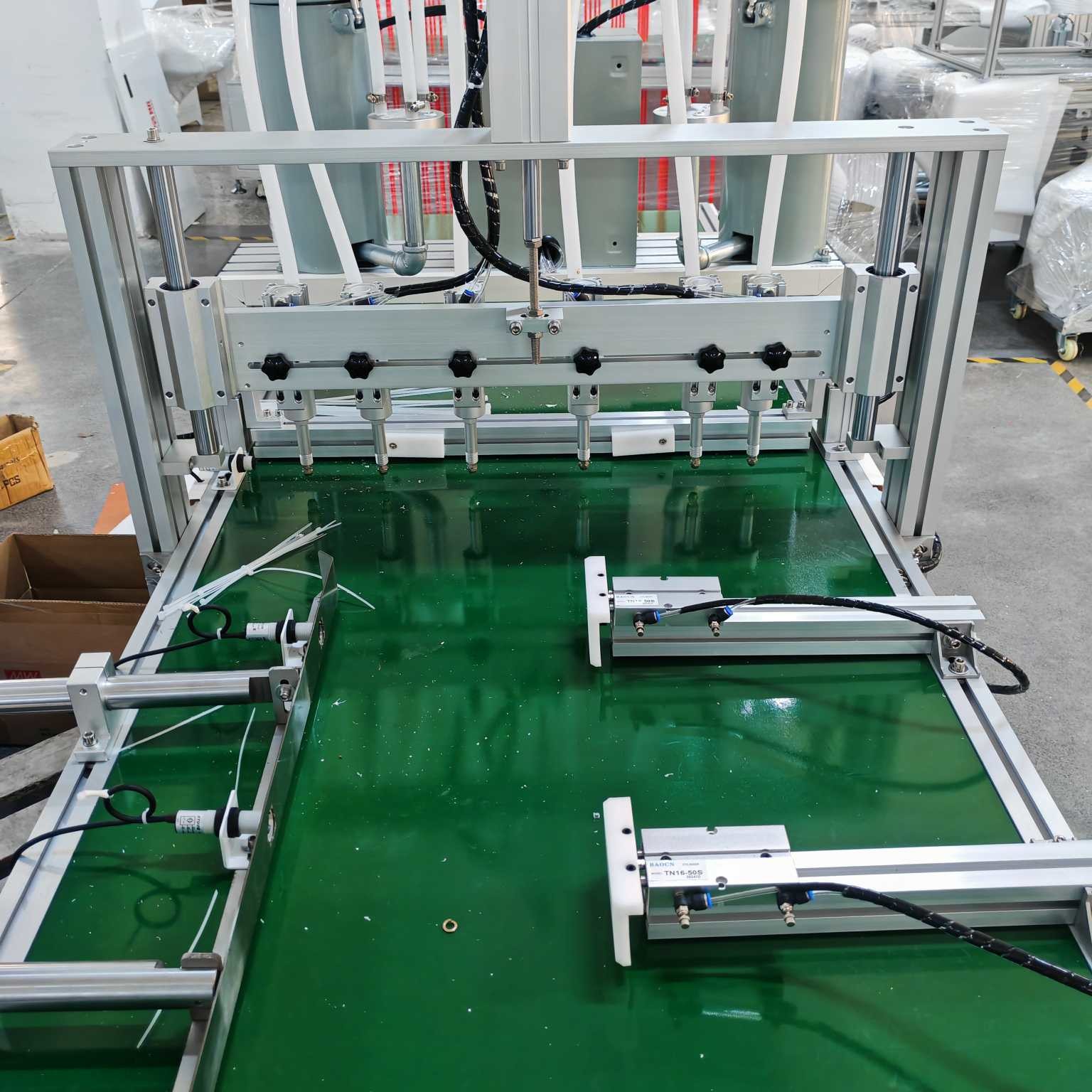 2x2 Panel Light Gluing Line 220V - 380V Glue Dispensing Systems