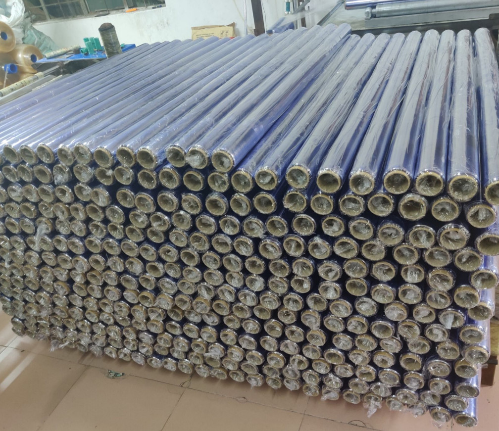245cm Width Stretch Film Packaging PVC Film 0.05mm Thickness 60KG Transparent