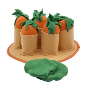 China Best Dog Diy Dog Treat Puzzle Food Puzzle Treat Toys With 6 Carrots factory