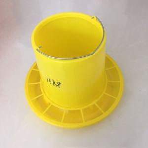 China Circular PE 12kg Goose Poultry Feeder Drinker factory