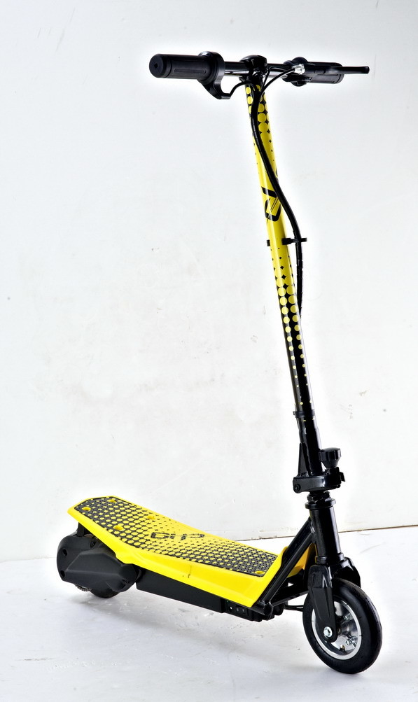 15km/H Mini Electric Scooter , 20km Lightweight Electric Scooter Chain Drive