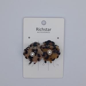 China Various Shapes and Designs Acrylic Claw Clip with Leopard Print Effect factory