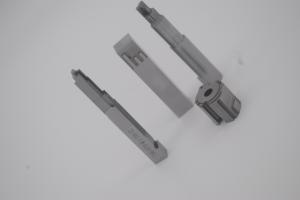 China High Temp Resistant Injection Molding Automotive Parts 0.001mm Grinding Precision factory