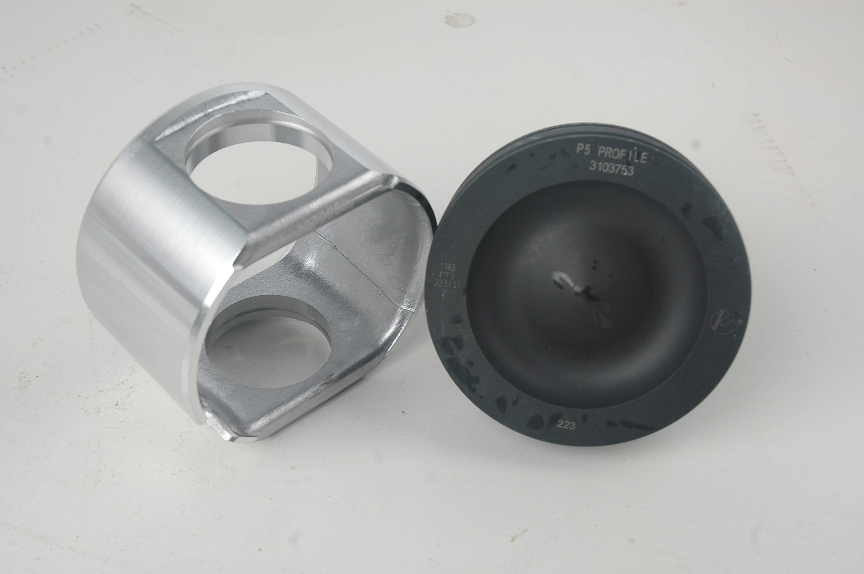 M11 Diesel Engine Parts New Forged Original Dump Truck Cylinder Piston 3103753