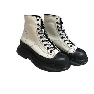 China Canvas Leather Chunky Motorcycle Boots Grooved Treads Womens Platform Boots factory