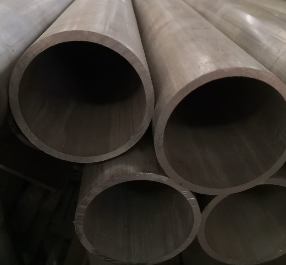 Corrosion Resistance 2024 Seamless Aluminum Tubing With High Strength 2.4 Meters Length
