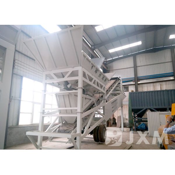 China Integrated Wet Mix Mobile Concrete Batching Plant 100m3/H factory